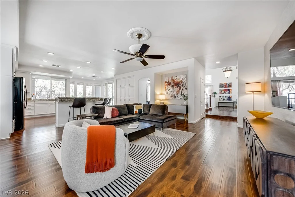 8816 Cortile, Las Vegas, NV 89134