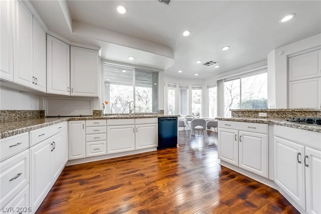 8816 Cortile, Las Vegas, NV 89134