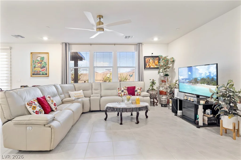 10854 Gentle Crest, Las Vegas, NV 89166