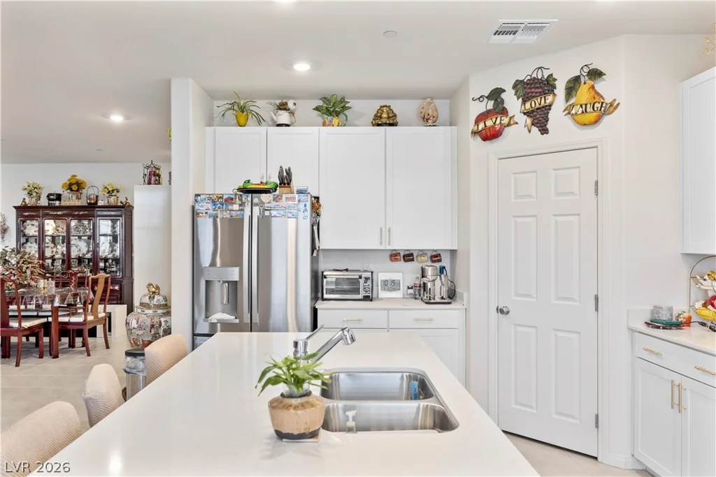 10854 Gentle Crest, Las Vegas, NV 89166
