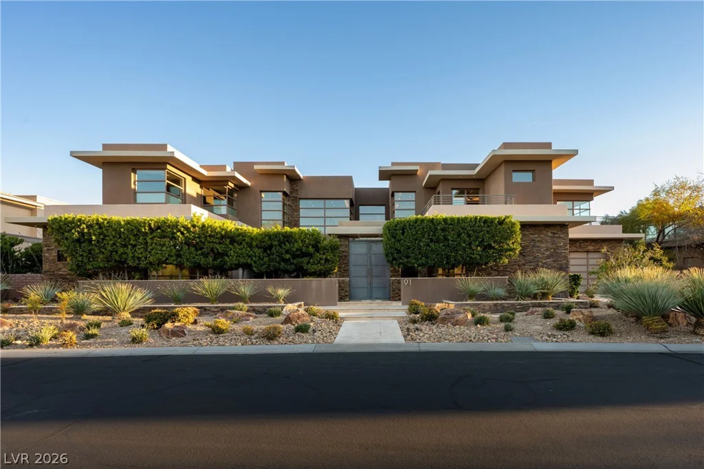 91 Hawk Ridge, Las Vegas, NV 89135