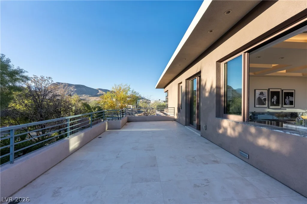 91 Hawk Ridge, Las Vegas, NV 89135