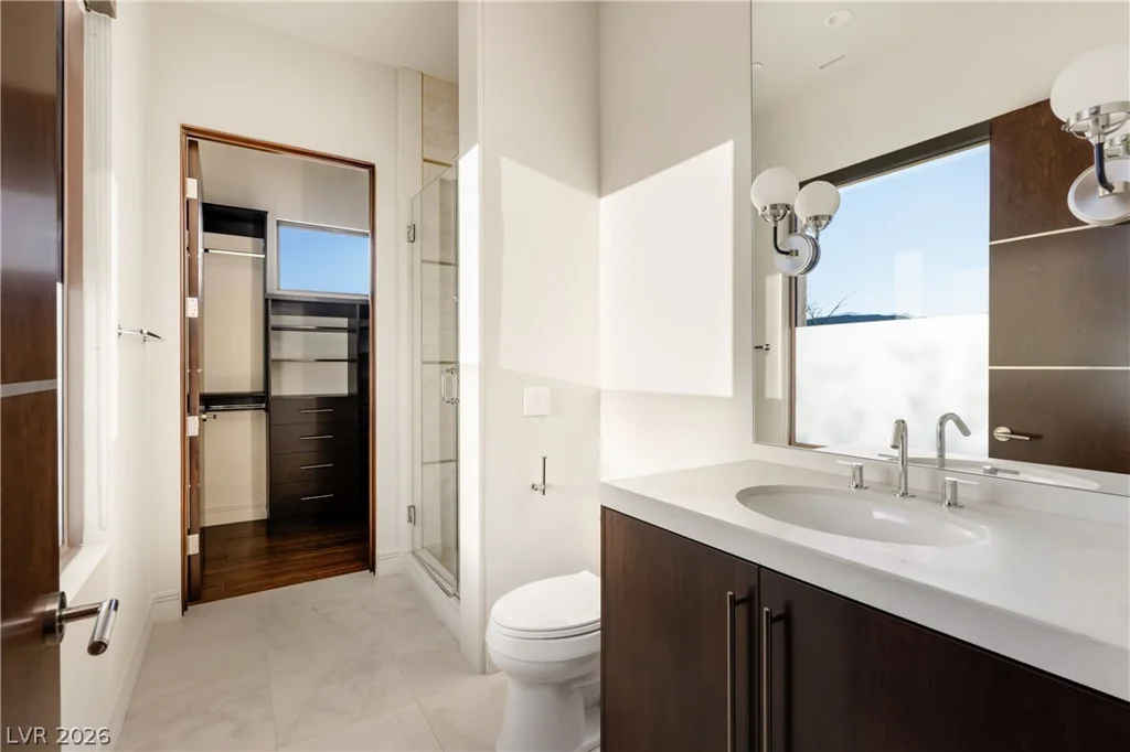 91 Hawk Ridge, Las Vegas, NV 89135