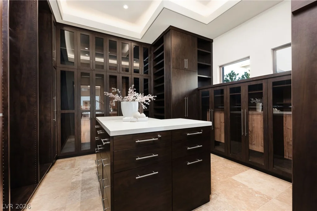 91 Hawk Ridge, Las Vegas, NV 89135