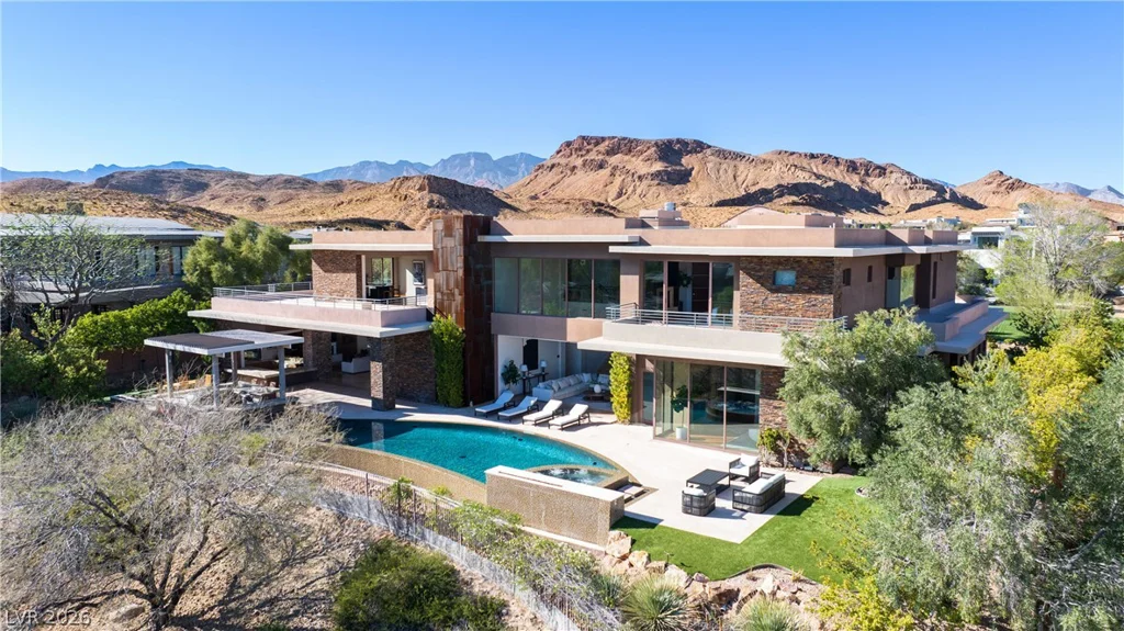 91 Hawk Ridge, Las Vegas, NV 89135