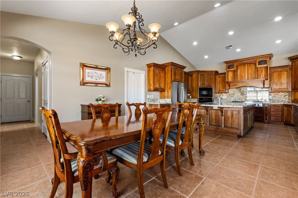 770 Arrow, Overton, NV 89040