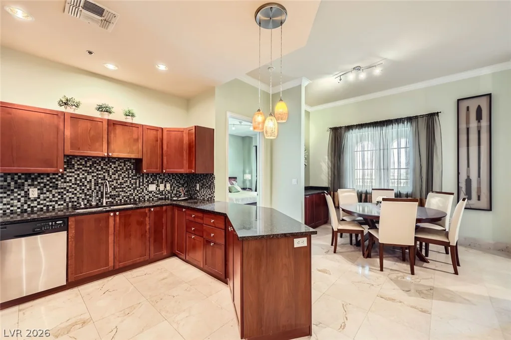 2455 Serene, Las Vegas, NV 89123