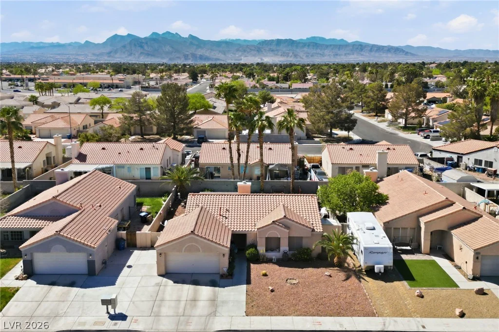 4921 Breezy Day, North Las Vegas, NV 89031