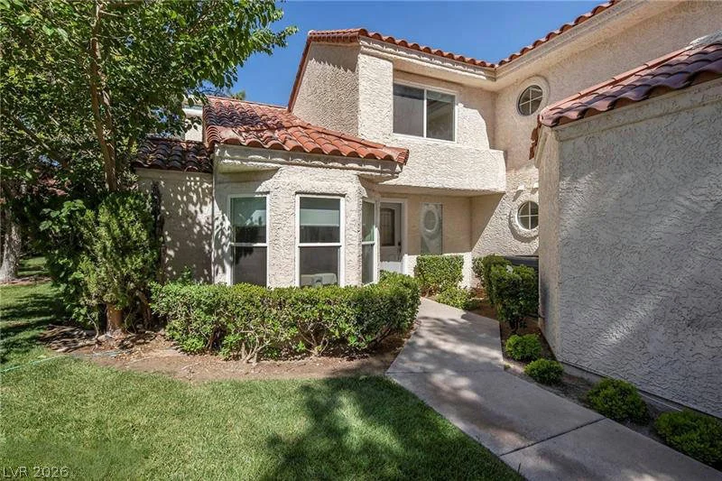7044 Bright Springs, Las Vegas, NV 89113