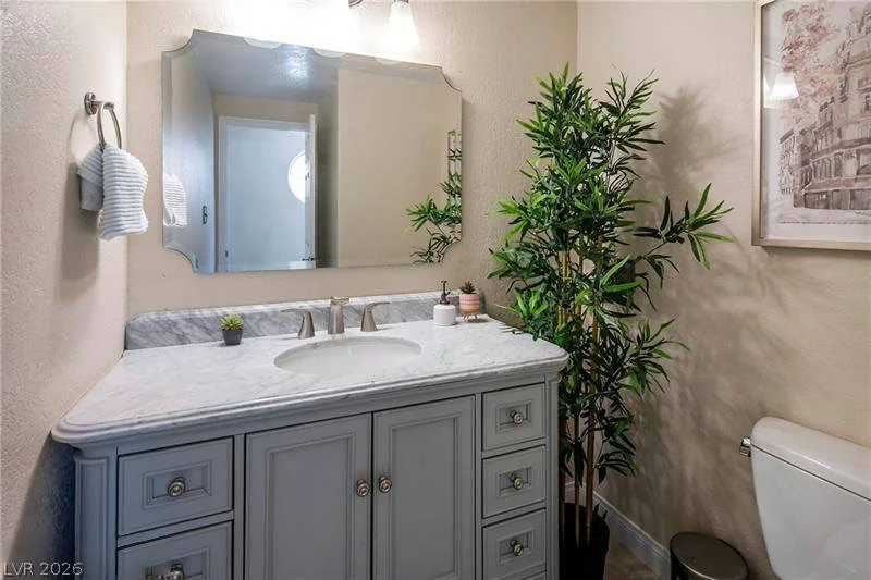 7044 Bright Springs, Las Vegas, NV 89113