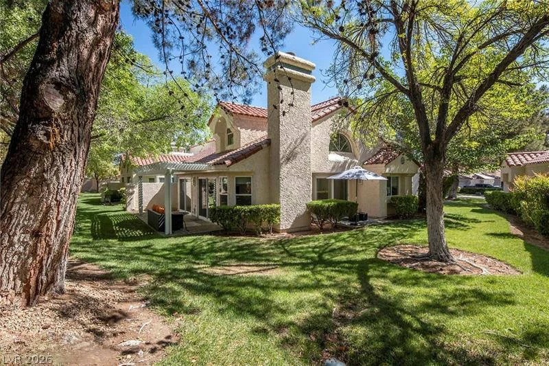 7044 Bright Springs, Las Vegas, NV 89113