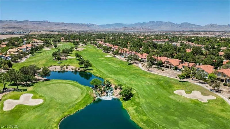 7044 Bright Springs, Las Vegas, NV 89113