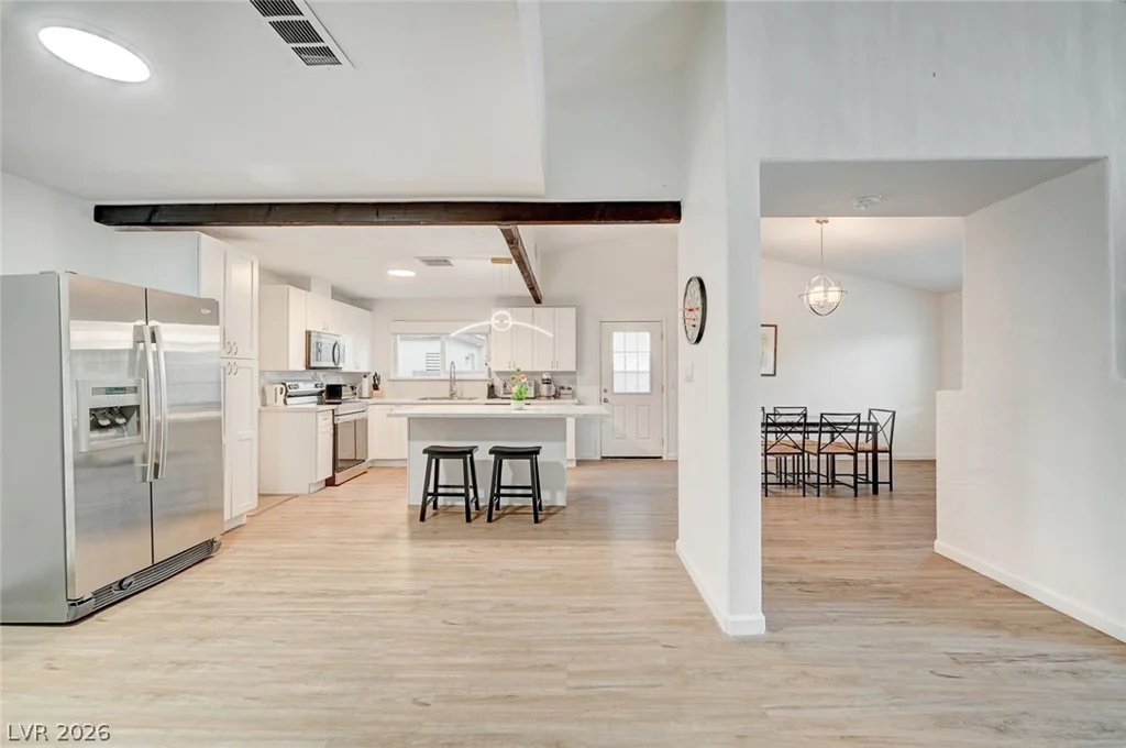 6771 Shelter, Las Vegas, NV 89103