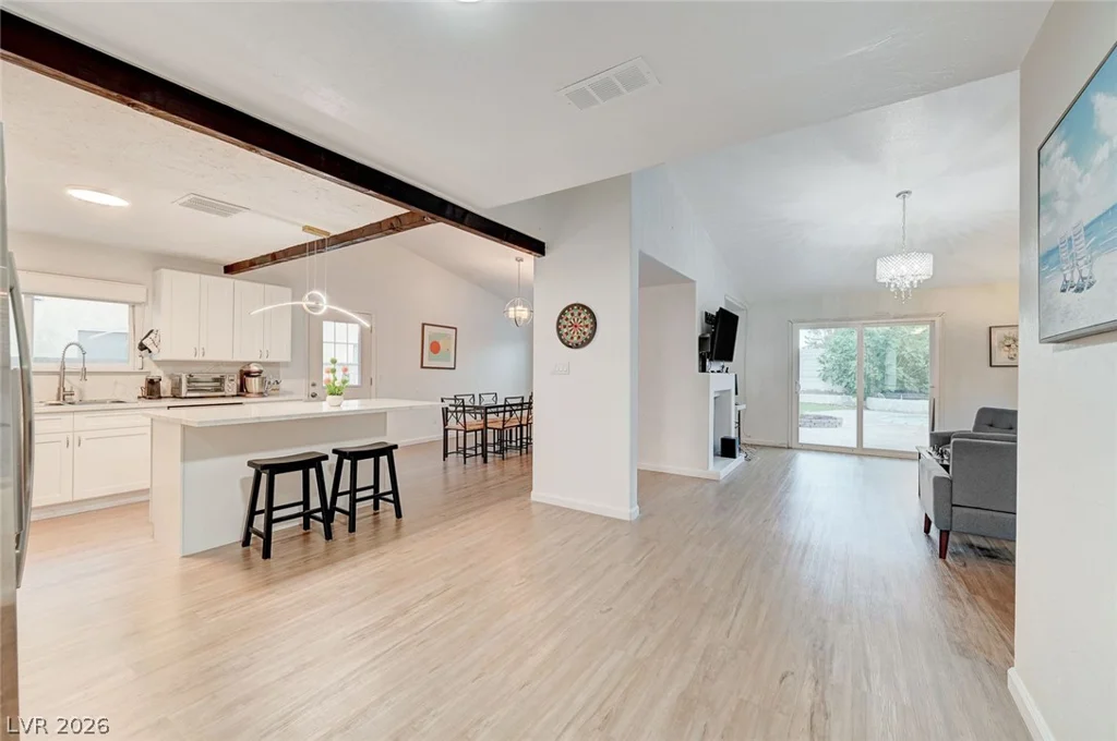 6771 Shelter, Las Vegas, NV 89103