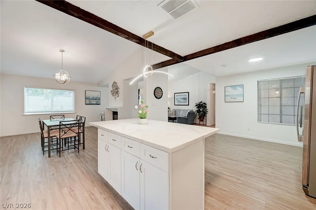 6771 Shelter, Las Vegas, NV 89103