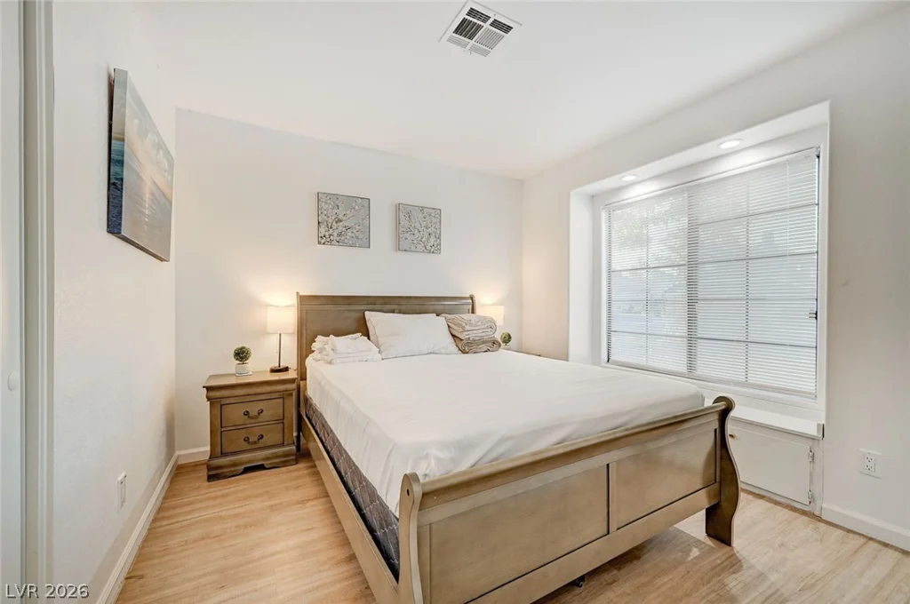 6771 Shelter, Las Vegas, NV 89103