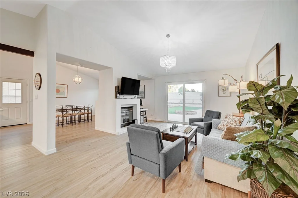 6771 Shelter, Las Vegas, NV 89103