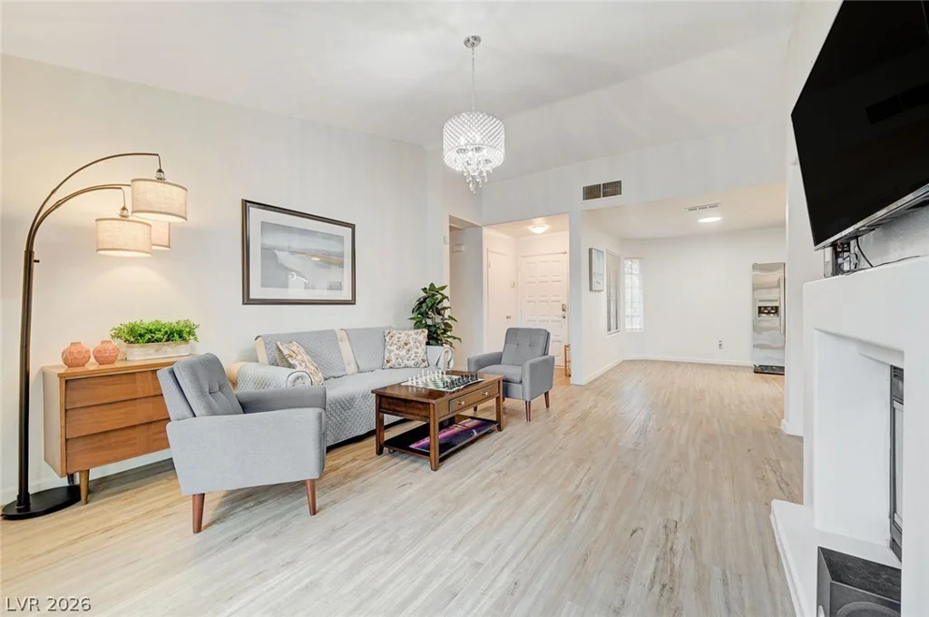 6771 Shelter, Las Vegas, NV 89103