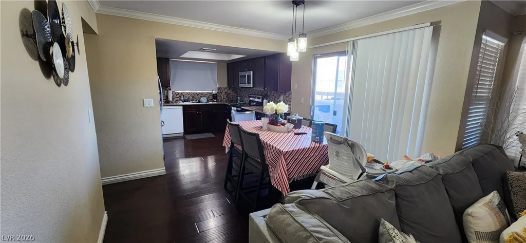 7300 Pirates Cove, Las Vegas, NV 89145