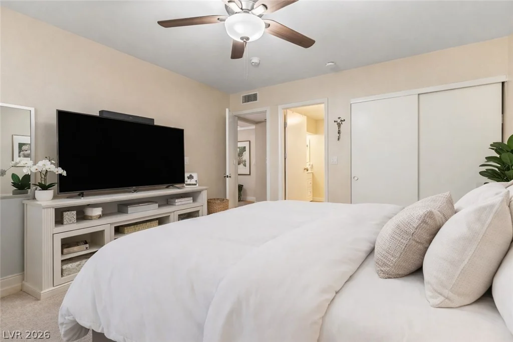 2477 Vallarta, Las Vegas, NV 89121