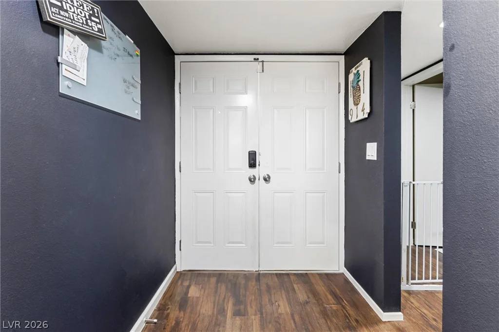 2477 Vallarta, Las Vegas, NV 89121