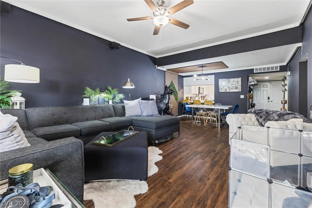 2477 Vallarta, Las Vegas, NV 89121