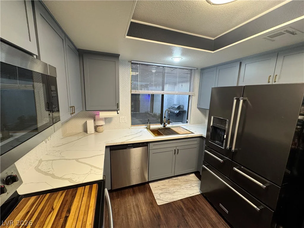 2477 Vallarta, Las Vegas, NV 89121