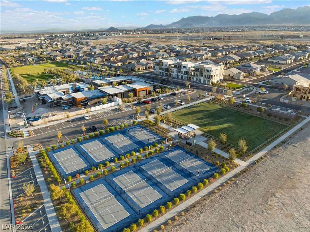10216 Chrysolite, Las Vegas, NV 89143