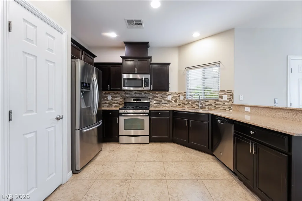 9526 Vega Carpio, Las Vegas, NV 89178
