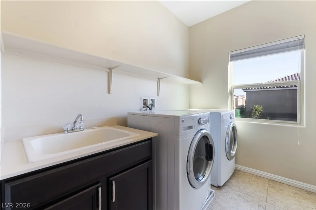 9526 Vega Carpio, Las Vegas, NV 89178