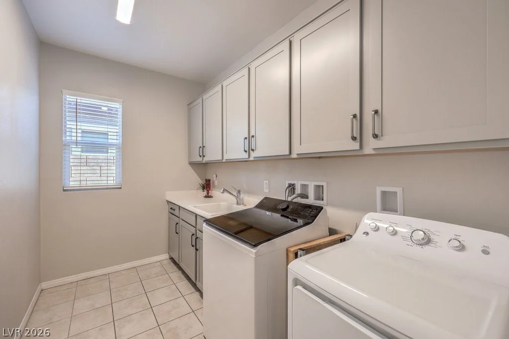 3026 English Palmer, North Las Vegas, NV 89086