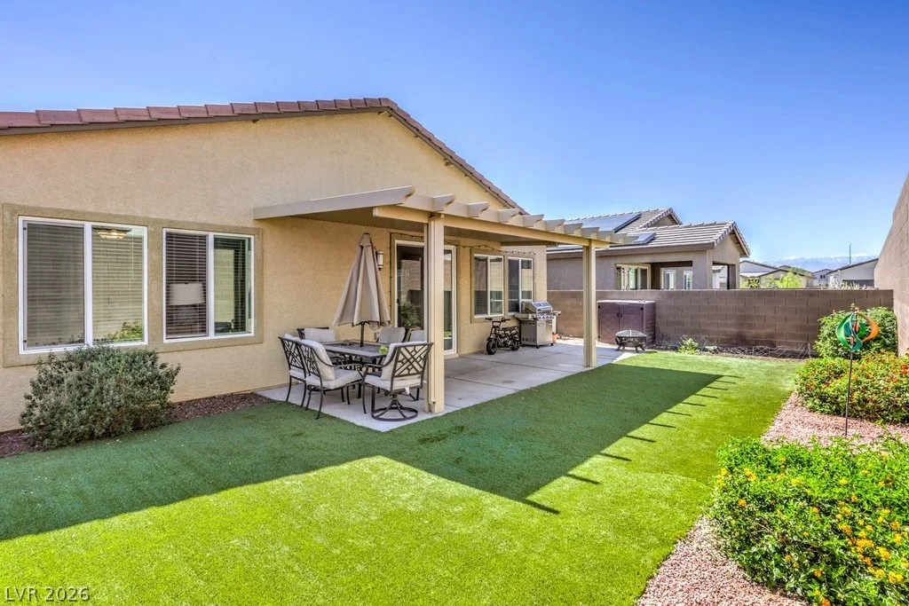3026 English Palmer, North Las Vegas, NV 89086