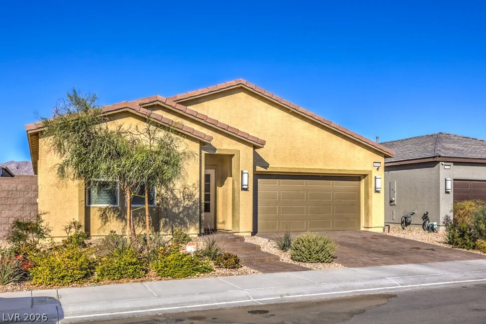 3026 English Palmer, North Las Vegas, NV 89086