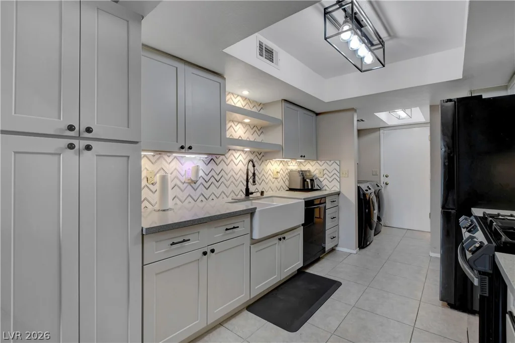 4407 Shortleaf, Las Vegas, NV 89119