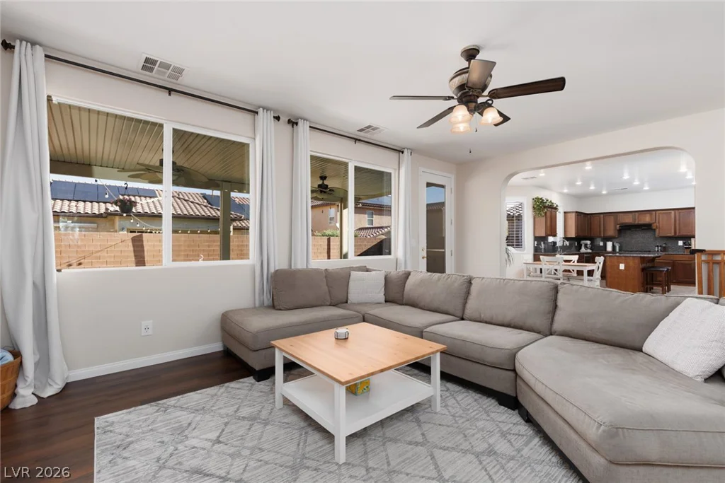 9270 Wildcat Hill, Las Vegas, NV 89178