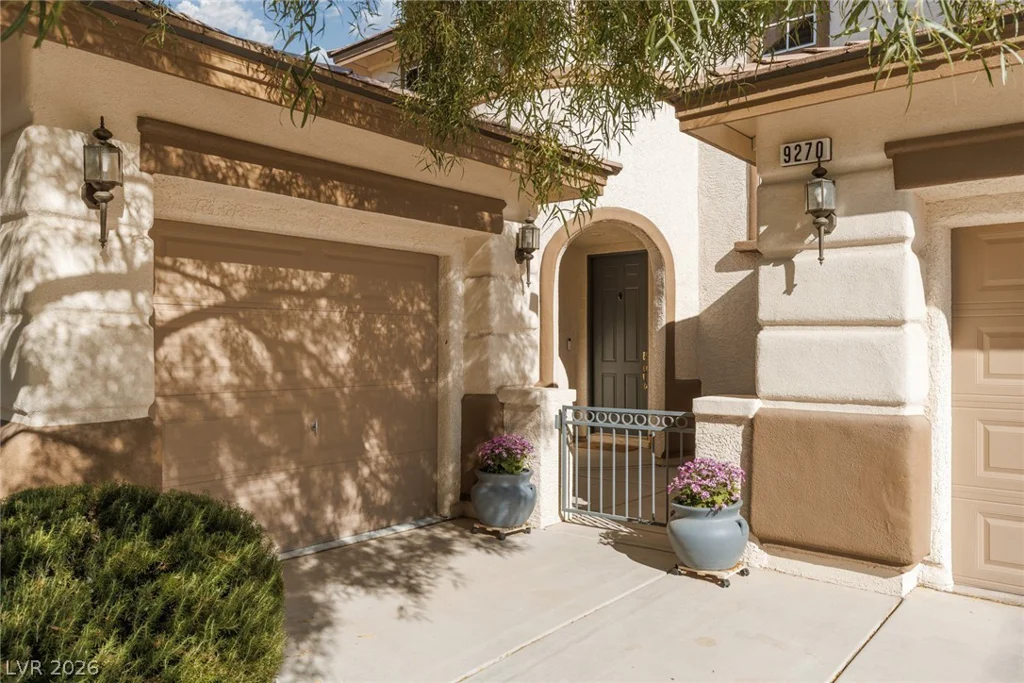 9270 Wildcat Hill, Las Vegas, NV 89178