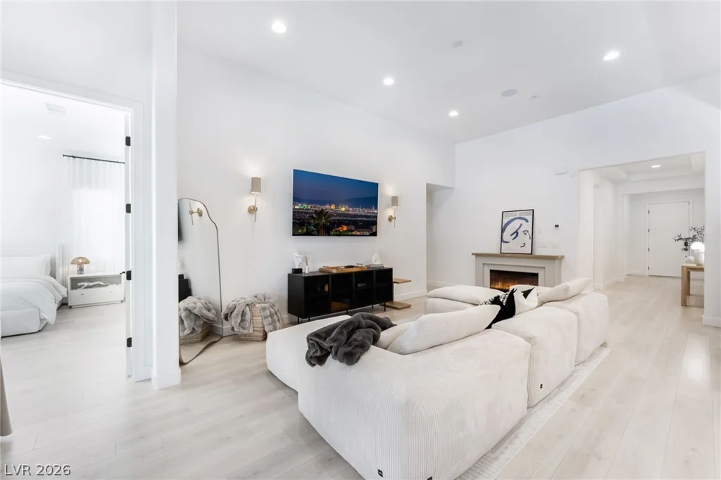 10149 Zeta Tucana, Las Vegas, NV 89143