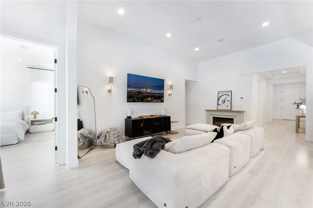 10149 Zeta Tucana, Las Vegas, NV 89143