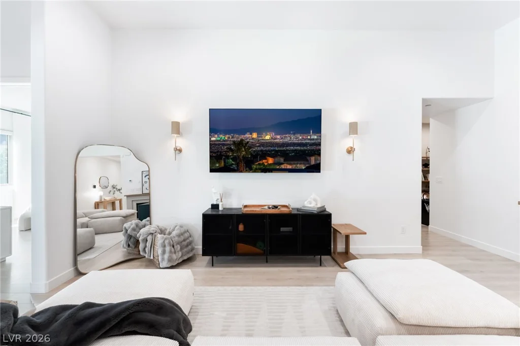 10149 Zeta Tucana, Las Vegas, NV 89143