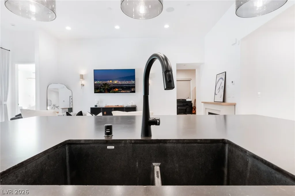 10149 Zeta Tucana, Las Vegas, NV 89143