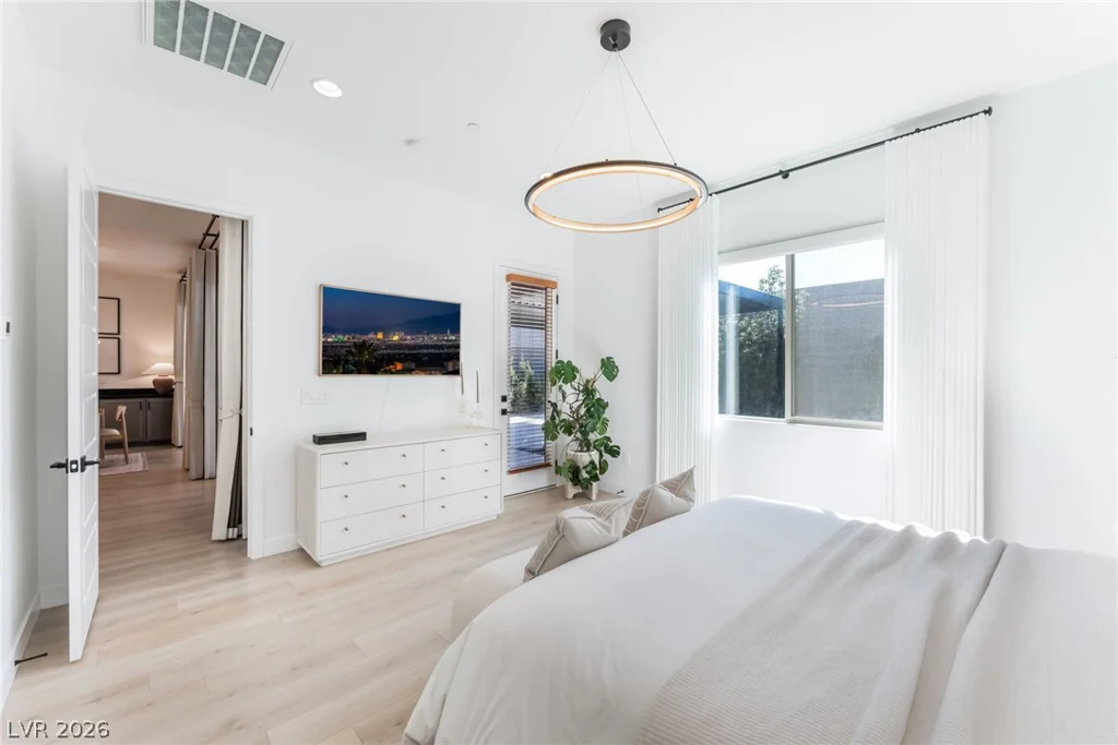 10149 Zeta Tucana, Las Vegas, NV 89143