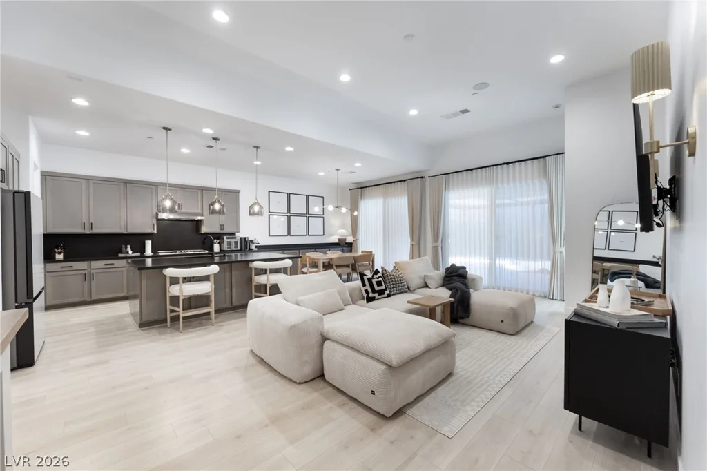 10149 Zeta Tucana, Las Vegas, NV 89143