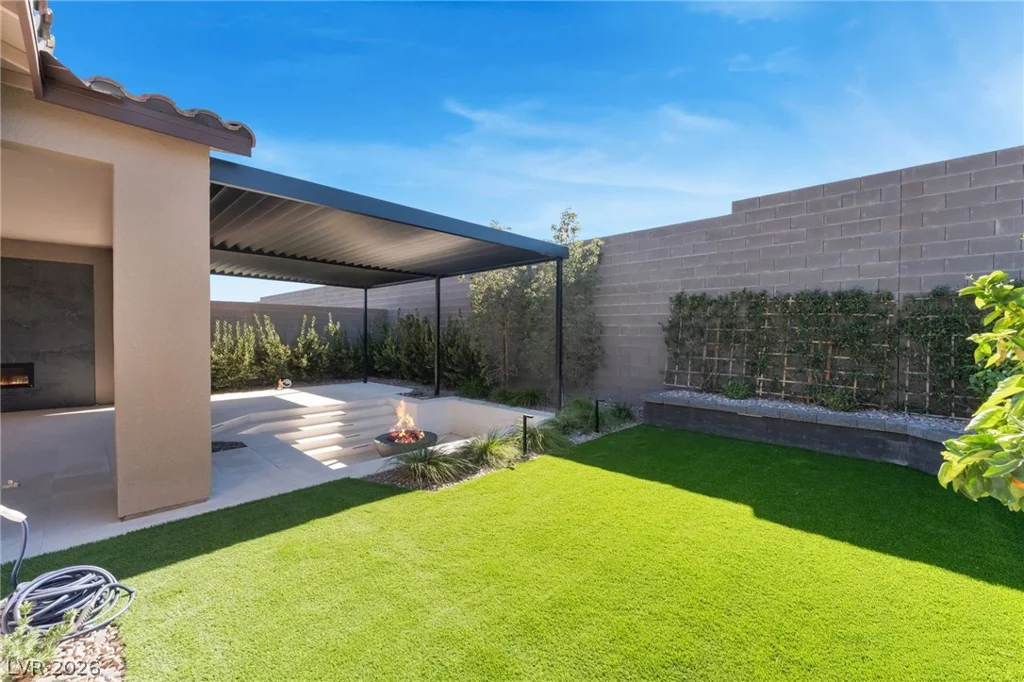 10149 Zeta Tucana, Las Vegas, NV 89143