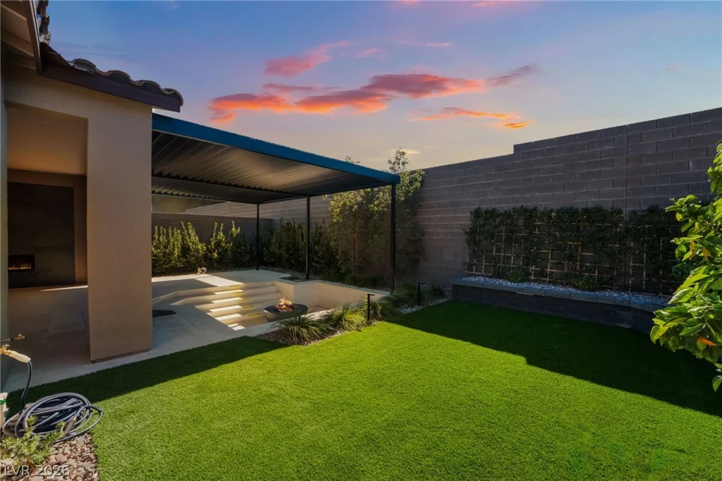 10149 Zeta Tucana, Las Vegas, NV 89143