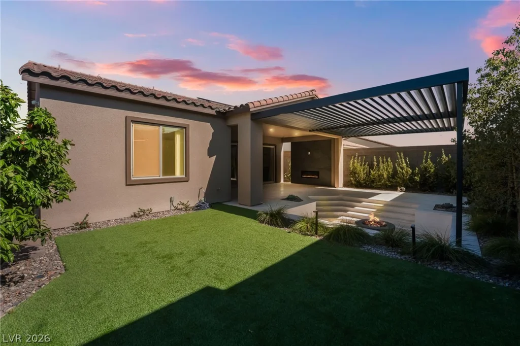 10149 Zeta Tucana, Las Vegas, NV 89143