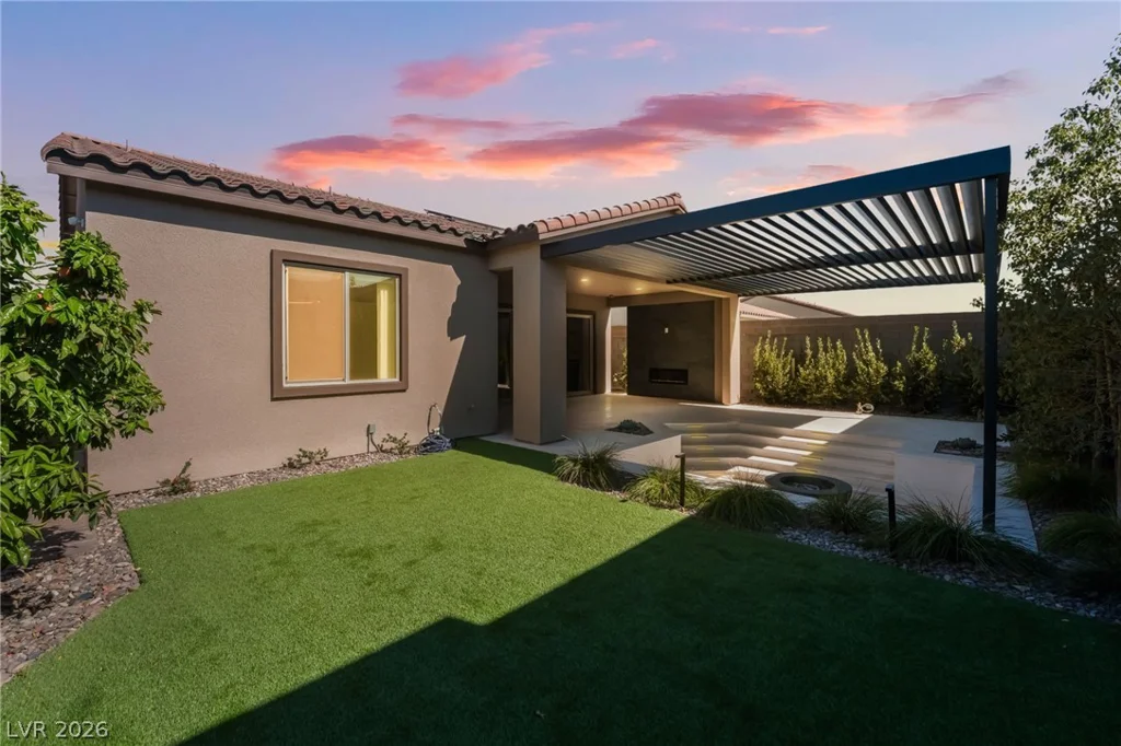 10149 Zeta Tucana, Las Vegas, NV 89143