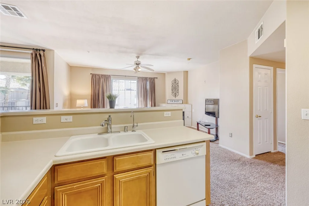 7151 Durango, Las Vegas, NV 89113