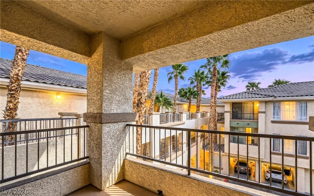 7151 Durango, Las Vegas, NV 89113