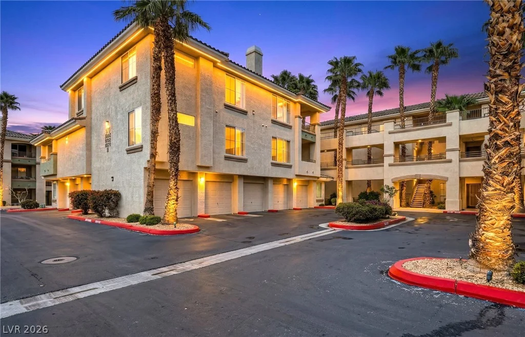 7151 Durango, Las Vegas, NV 89113