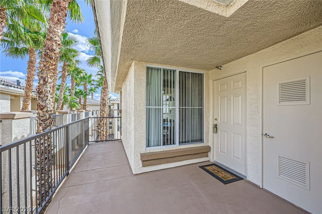 7151 Durango, Las Vegas, NV 89113